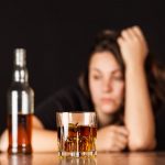 5 Early Warning Signs of Alcoholism You Can't Ignore