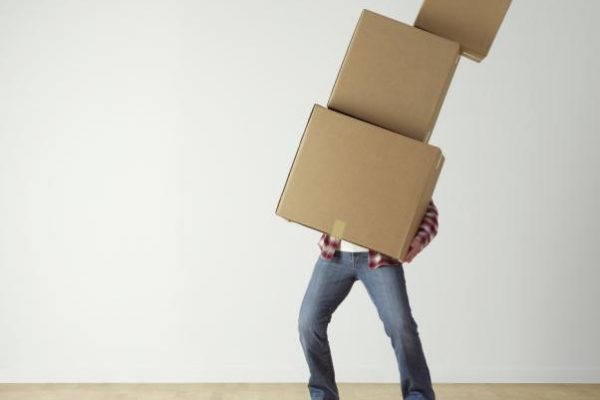 8 Reasons to Avoid Cheap Man & Van Removals Services